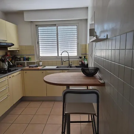 דירה Chez Sandrine Au Beauvallon *