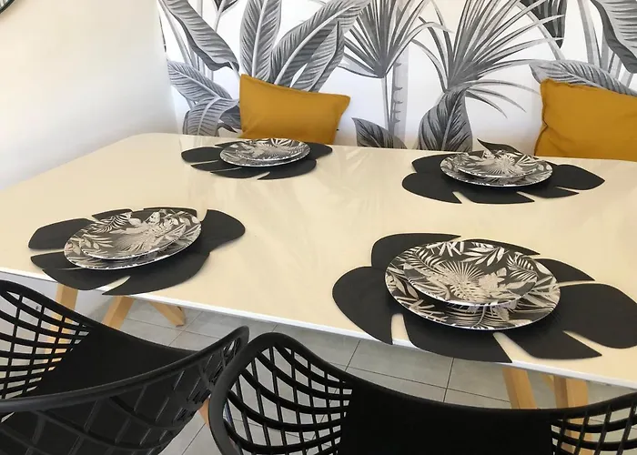 Chez Sandrine Au Beauvallon شقة أنتيب