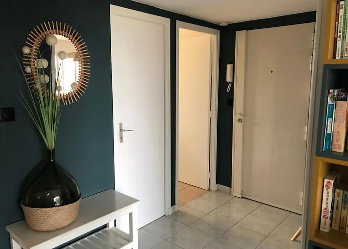 Chez Sandrine Au Beauvallon * أنتيب